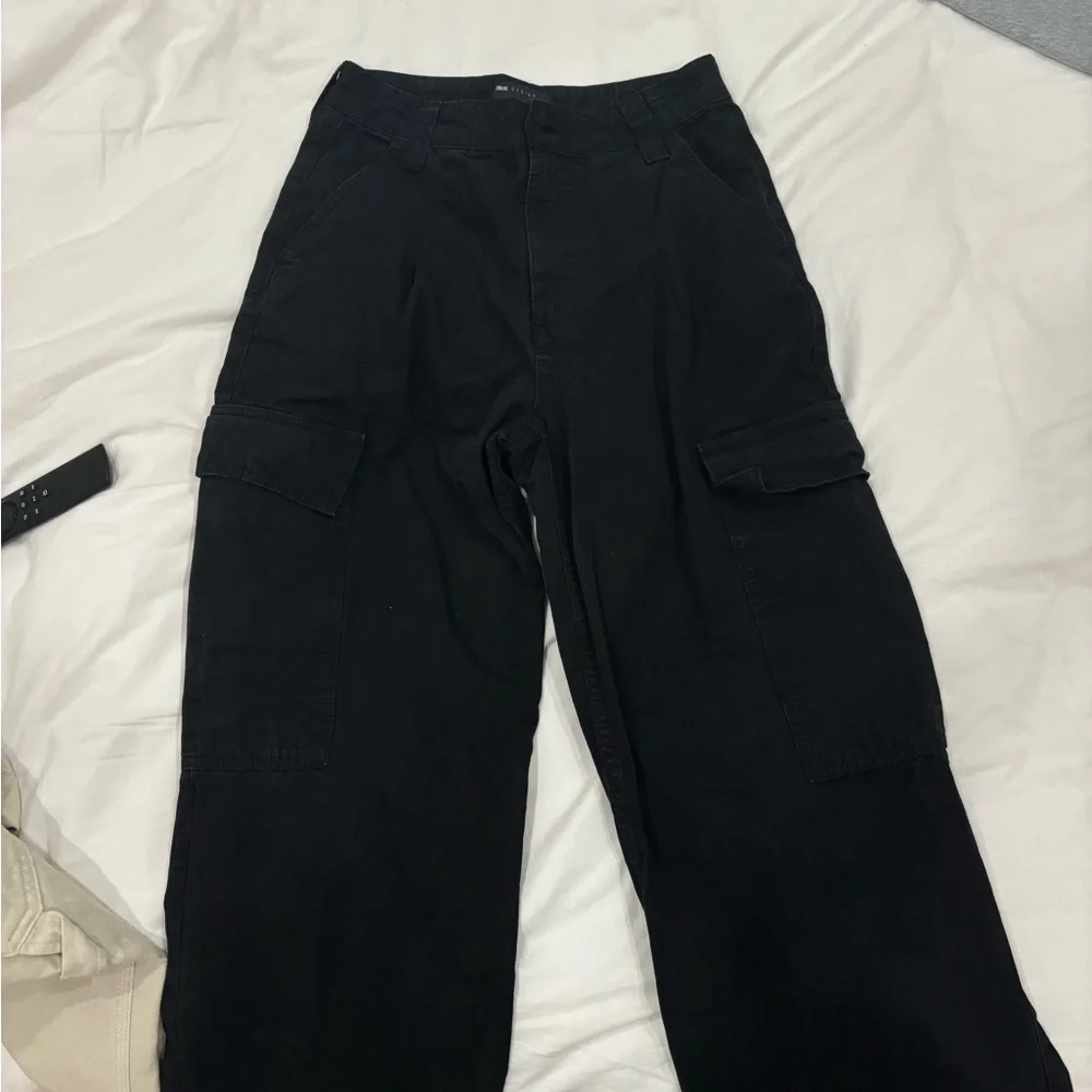 ASOS cargo pants - Picture 2 of 5
